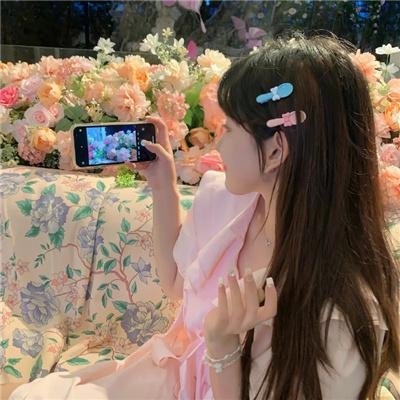 蓝色项圈